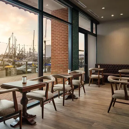 The Landing At Hampton Marina, Tapestry Collection By Hilton-3